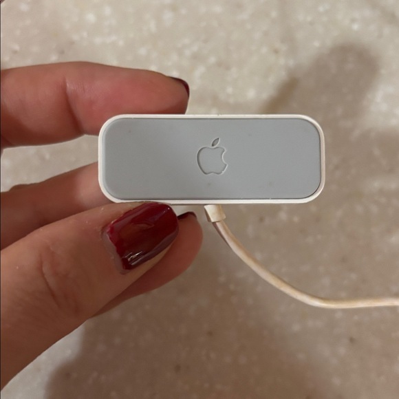 Orange apple iPod shuffle - Picture 6 of 8